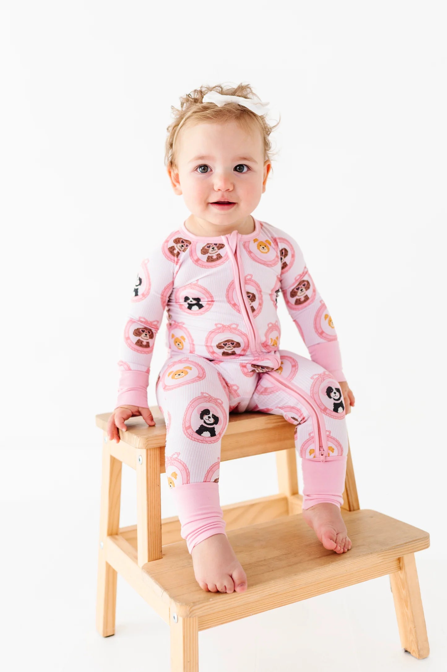 Porthole Pups Convertible Footies- Pink
