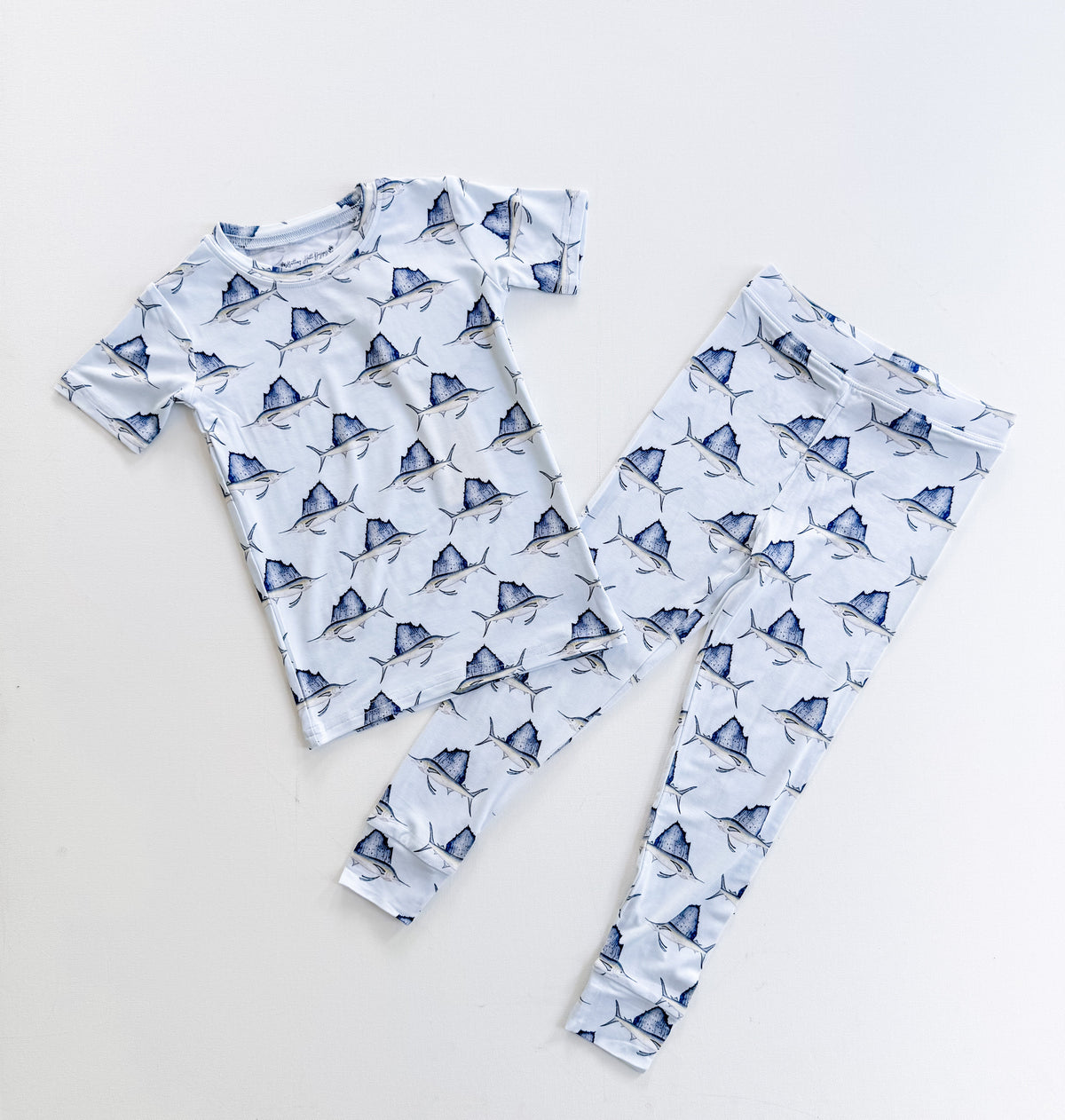 Sailfish Short Sleeve w/ Pants Set